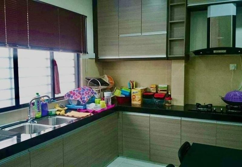 2 sty 16 Sierra Puchong Cantik, Full Reno, Extend 