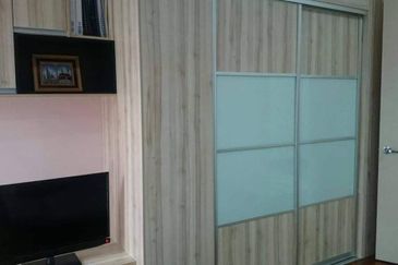 2 sty 16 Sierra Puchong Cantik, Full Reno, Extend 