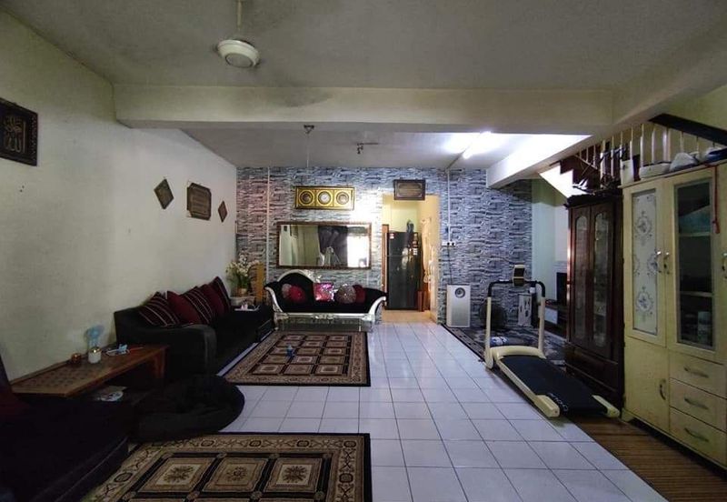 Taman Puncak Jalil, Puncak Jalil, Selangor