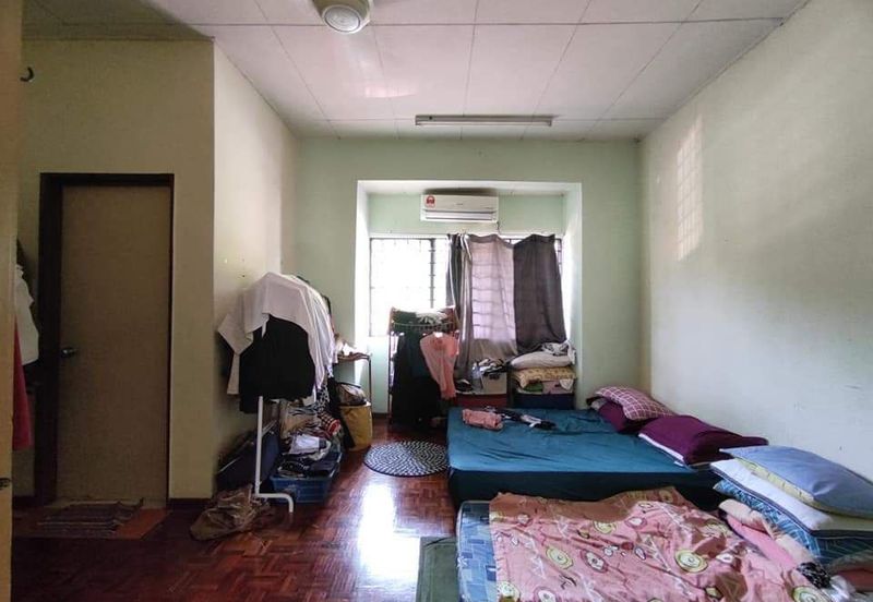 Taman Puncak Jalil, Puncak Jalil, Selangor