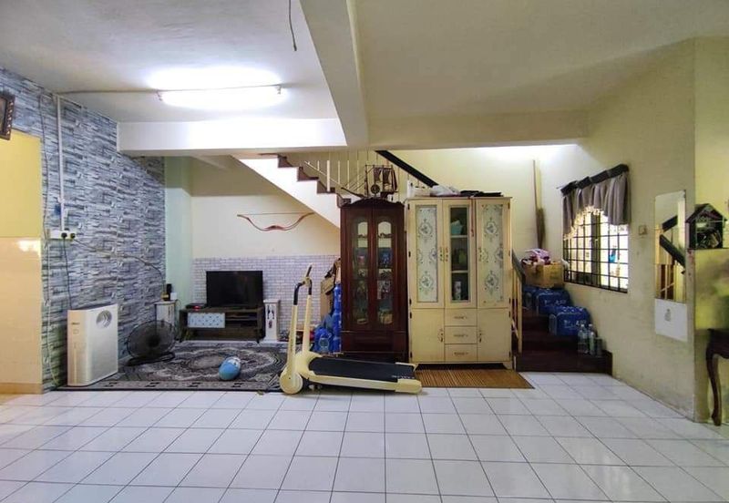 Taman Puncak Jalil, Puncak Jalil, Selangor