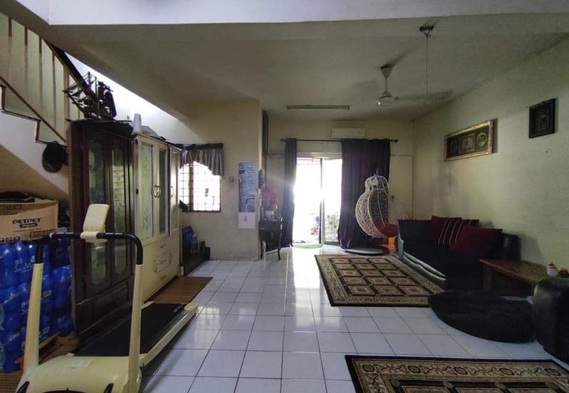 Taman Puncak Jalil, Puncak Jalil, Selangor