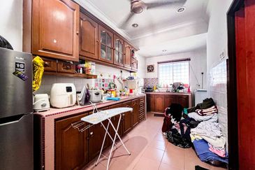 Taman Kinrara Seksyen 4