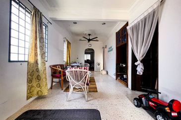 Taman Kinrara Seksyen 4