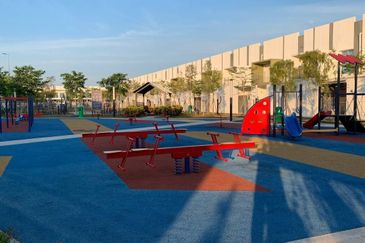 Cyberwood Cybersouth, Dengkil