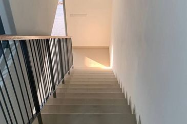 Cyberwood Cybersouth, Dengkil