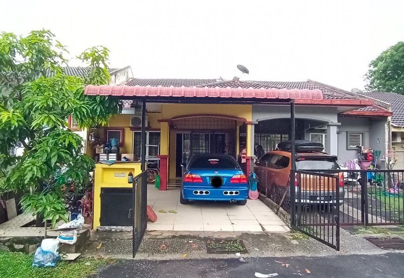 Taman Lestari Puchong