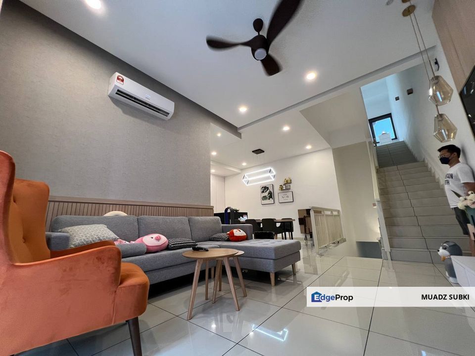 3sty Townhouse NDira Sierra Puchong Nonbumi,Full furnish,Super Cantik, Selangor, Puchong South