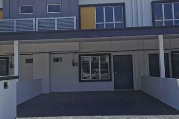 2 storey Kita Harmoni Cybersouth, Dengkil Termurah,New House,Big Area