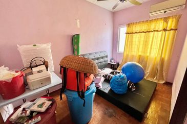 Taman Saujana Puchong