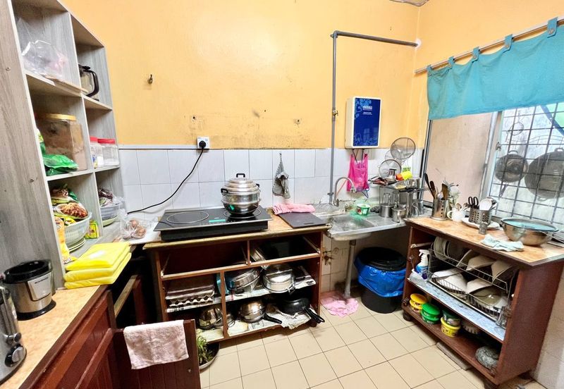 Taman Saujana Puchong