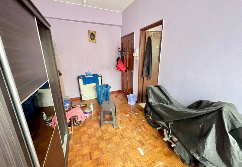 Taman Saujana Puchong