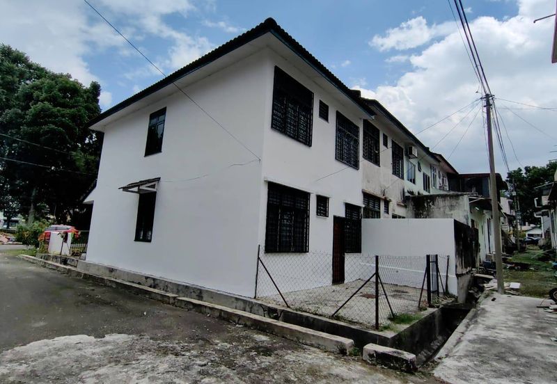 Taman Saujana Puchong