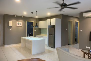 Crystal Serin Residence condo Cyberjaya Freehold, Full Furnish, Cantik