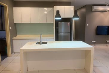 Crystal Serin Residence condo Cyberjaya Freehold, Full Furnish, Cantik