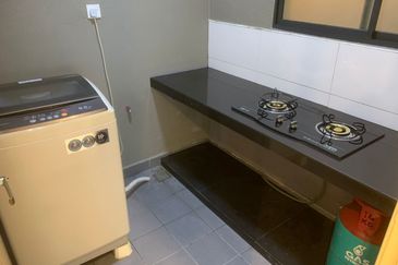 Crystal Serin Residence condo Cyberjaya Freehold, Full Furnish, Cantik