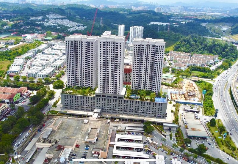 Equine Residence @ Equine Park