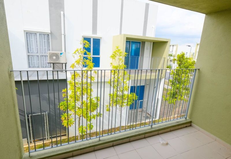 Cyberwood Cybersouth, Dengkil