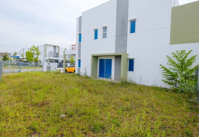 Cyberwood Cybersouth, Dengkil