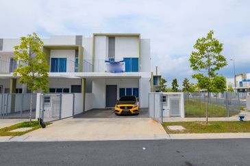 Cyberwood Cybersouth, Dengkil