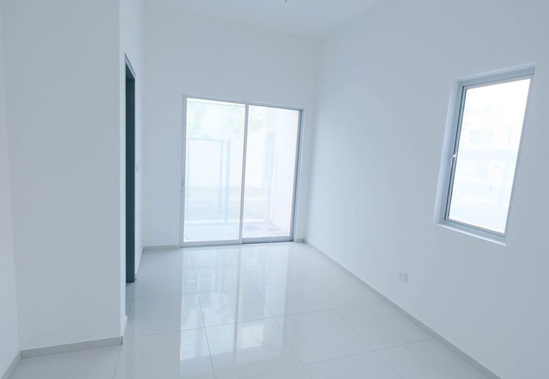 Cyberwood Cybersouth, Dengkil