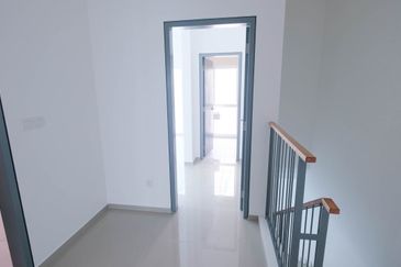 Cyberwood Cybersouth, Dengkil