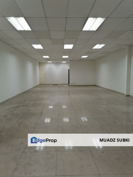 (FREEHOLD, MURAH,near IOI Puchong) 3 storey Shoplot Puchong Jaya Hot Area, Selangor, Puchong