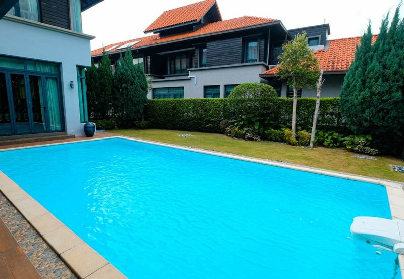 (Freehold, Extend Reno, Big Land Area, 7R8B) Triple Storey Bungalow The Enclave, Bukit Jelutong