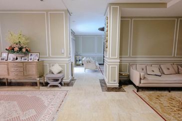 (Freehold, Extend Reno, Big Land Area, 7R8B) Triple Storey Bungalow The Enclave, Bukit Jelutong