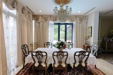 (Freehold, Extend Reno, Big Land Area, 7R8B) Triple Storey Bungalow The Enclave, Bukit Jelutong