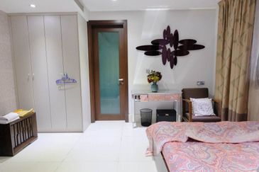 (Freehold, Extend Reno, Big Land Area, 7R8B) Triple Storey Bungalow The Enclave, Bukit Jelutong