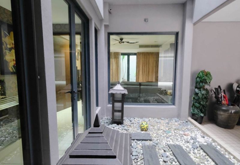 (Freehold, Extend Reno, Big Land Area, 7R8B) Triple Storey Bungalow The Enclave, Bukit Jelutong