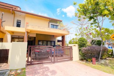 2sty Bukit Jelutong Shah Alam Corner,Reno Cantik, Freehold, Face East