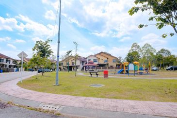 2sty Bukit Jelutong Shah Alam Corner,Reno Cantik, Freehold, Face East