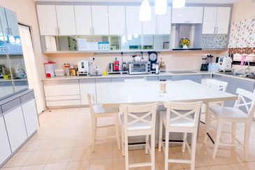 2sty Bukit Jelutong Shah Alam Corner,Reno Cantik, Freehold, Face East