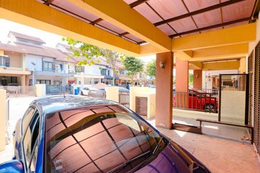 2sty Bukit Jelutong Shah Alam Corner,Reno Cantik, Freehold, Face East