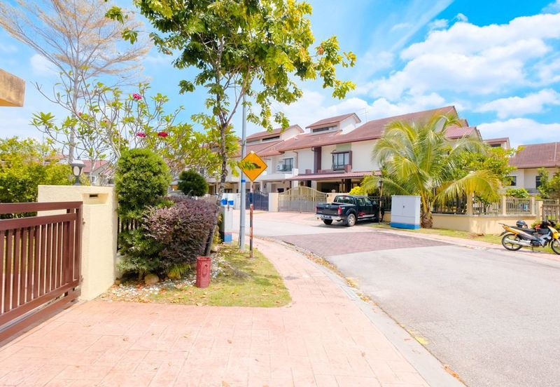 2sty Bukit Jelutong Shah Alam Corner,Reno Cantik, Freehold, Face East