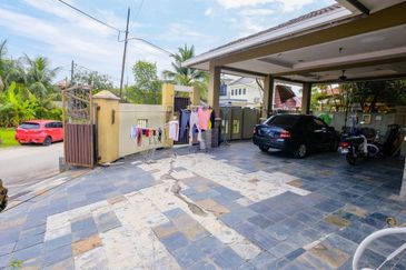 Kampung Melayu Subang Tambahan