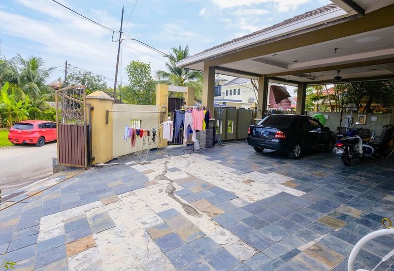 Kampung Melayu Subang Tambahan