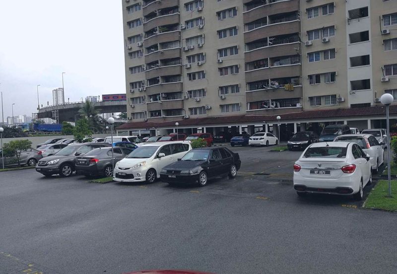 Sentul Utama Condominium