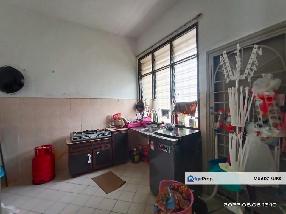 [Non Bumi,Murah,Nice Unit] 2sty house Lestari Putra LEP Seri Kembangan, Selangor, Seri Kembangan