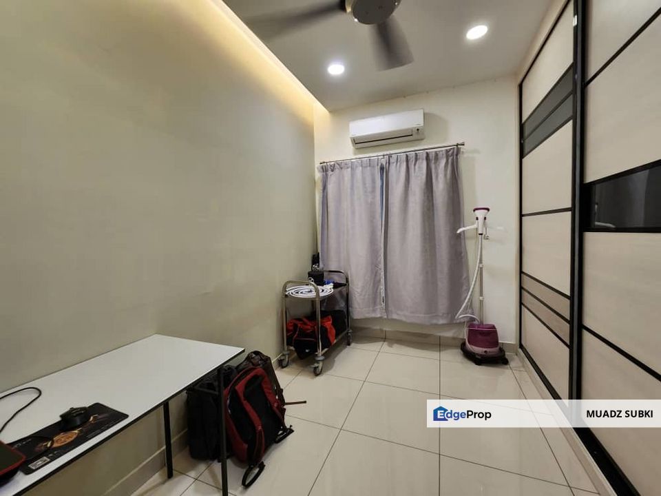 (FREEHOLD Non Bumi, Fully RENO, Super CANTIK, 2park) Oasis 1 Mutiara Heights Kajang, Selangor, Kajang