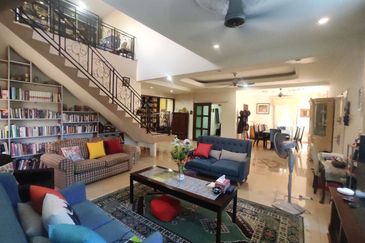 Desa Pinggiran Putra