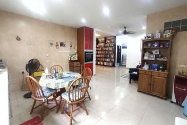 Desa Pinggiran Putra