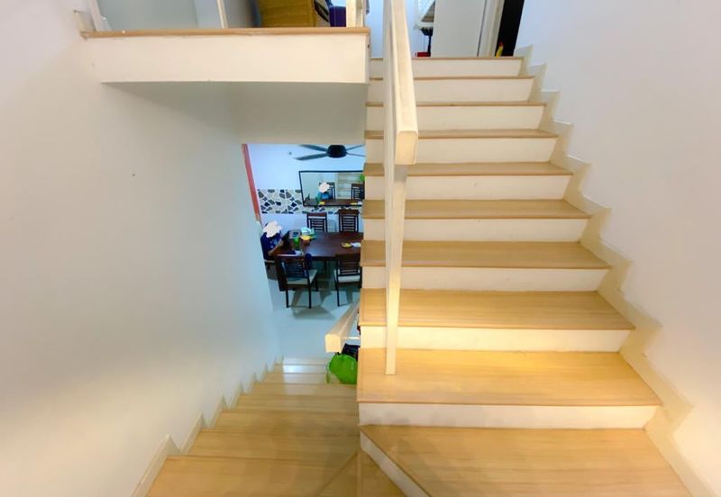 2sty Lestari Putra Paragon 129 Seri Kembangan Murah,Reno Cantik,Geran