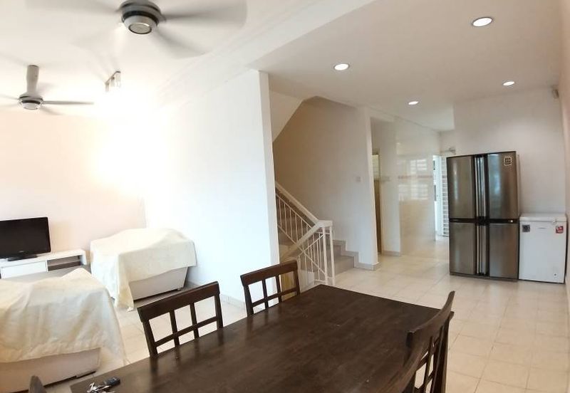 Puncak Jalil PUJ 4 Seri Kembangan 2.5 sty Fully Furnish,Cantik, 5Rooms