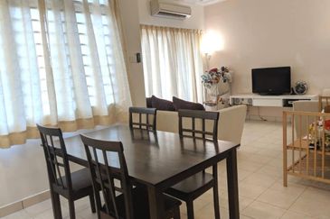 Puncak Jalil PUJ 4 Seri Kembangan 2.5 sty Fully Furnish,Cantik, 5Rooms