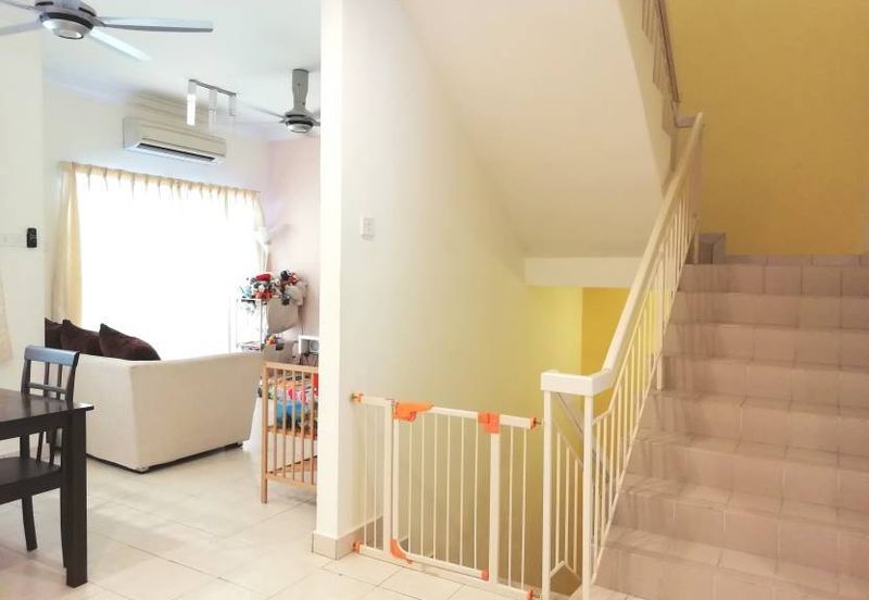 Puncak Jalil PUJ 4 Seri Kembangan 2.5 sty Fully Furnish,Cantik, 5Rooms