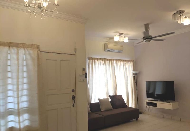 Puncak Jalil PUJ 4 Seri Kembangan 2.5 sty Fully Furnish,Cantik, 5Rooms