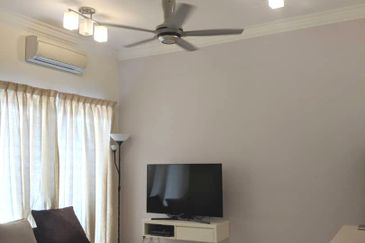 Puncak Jalil PUJ 4 Seri Kembangan 2.5 sty Fully Furnish,Cantik, 5Rooms